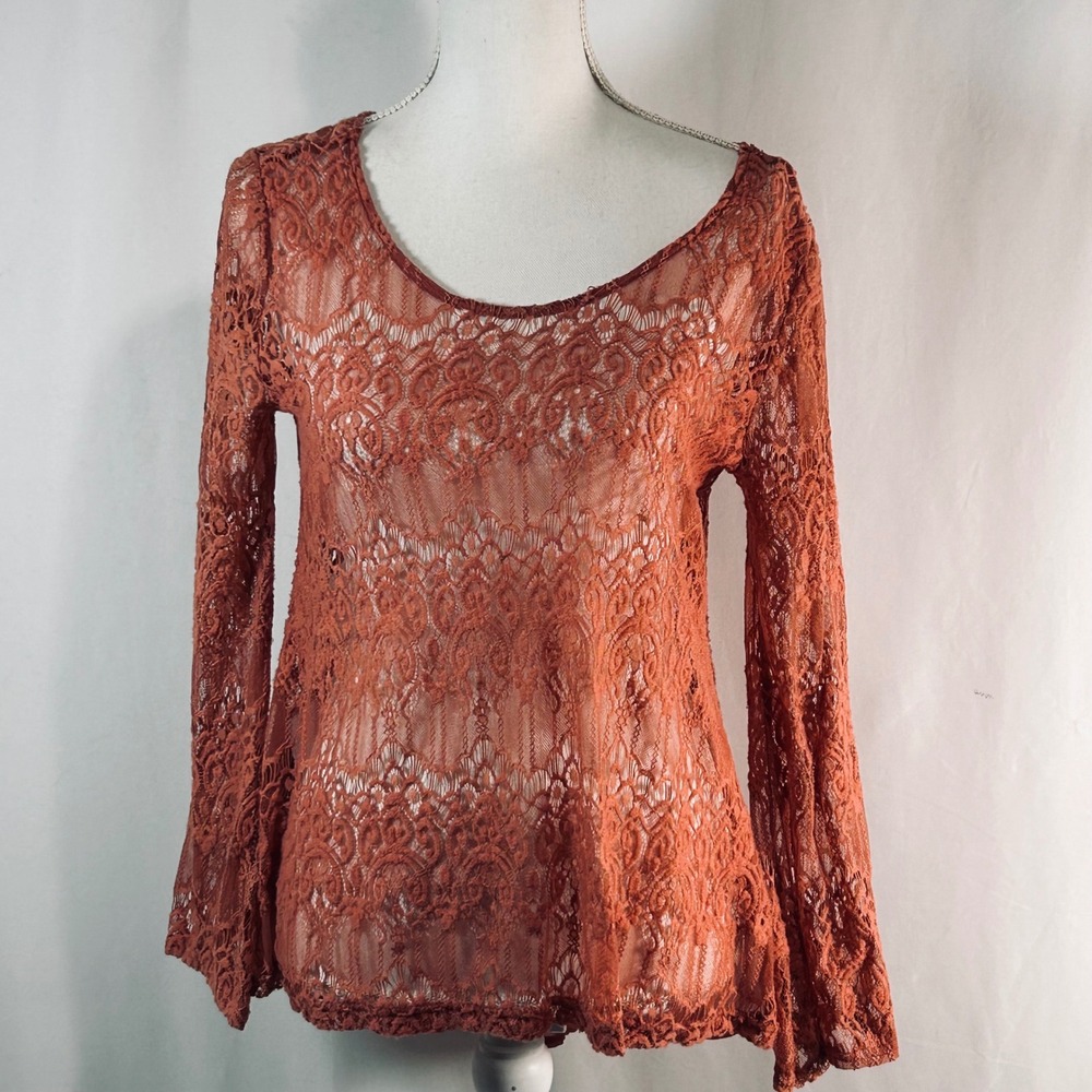 ASTR Rust Orange Sheer Floral Lace Strappy Open Back Long Sleeve Blouse‎ Top
